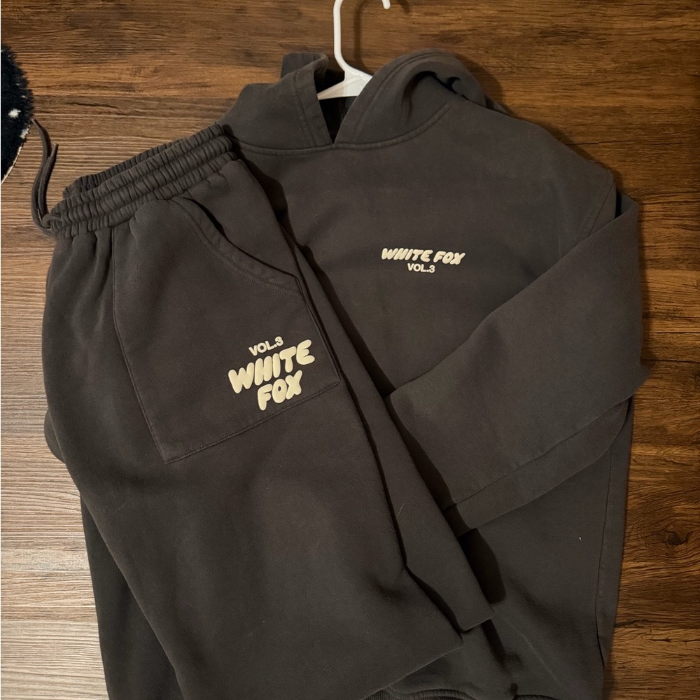 White Fox Boutique Grey Hoodie and Sweatpants Set